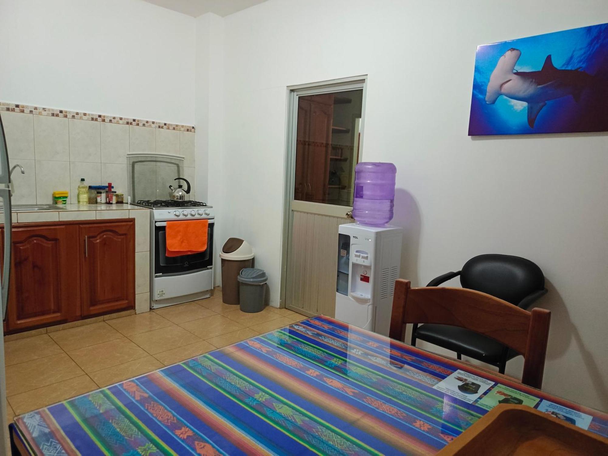 Teresita'S House Suites Con Cocina Privada Пуэрто-Бакерисо-Морено Экстерьер фото