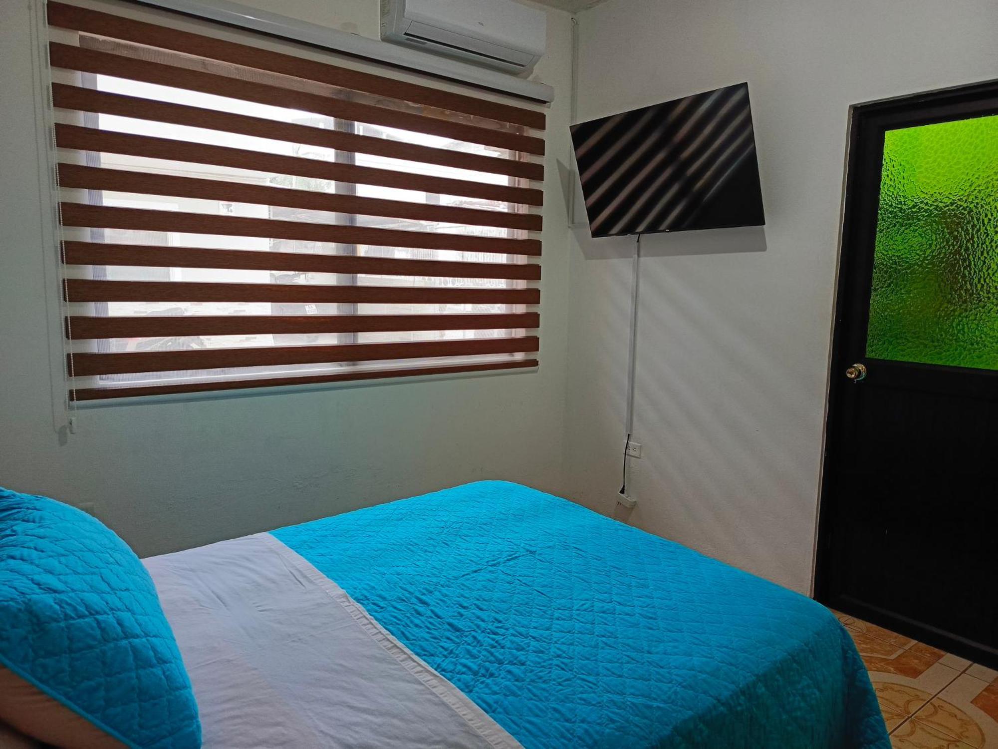 Teresita'S House Suites Con Cocina Privada Пуэрто-Бакерисо-Морено Экстерьер фото